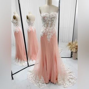 Size L (8) Light pink tube top slimming mesh small trailing evening dress